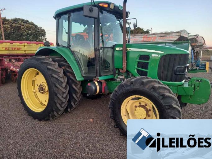 JOHN DEERE 6110 13/13 