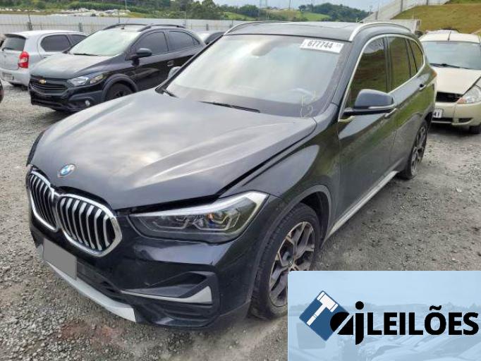 BMW X1 20/20