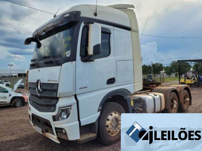 MERCEDES BENZ ACTROS 22/22