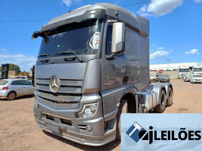 MERCEDES BENZ ACTROS 22/22