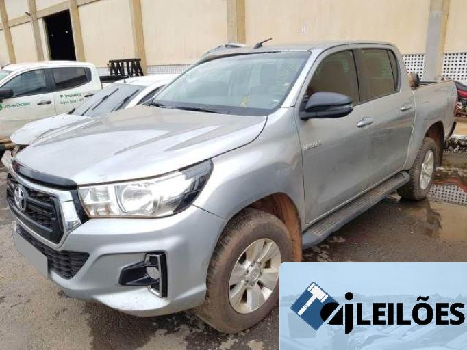 TOYOTA HILUX CD 20/21